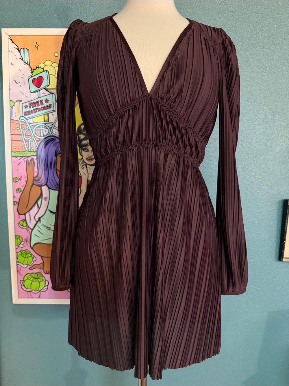 Zara Plum Plissé Pleated V-Neck Long Sleeve Mini Dress